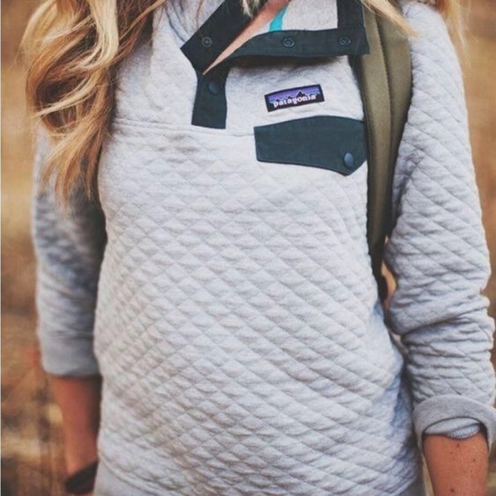 Patagonia Light Gray Quilted Fleece